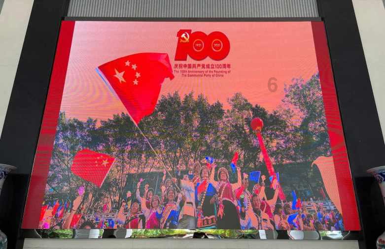 2024英雄联盟LPL春季赛打响 “新十年”IP重燃玩家热情